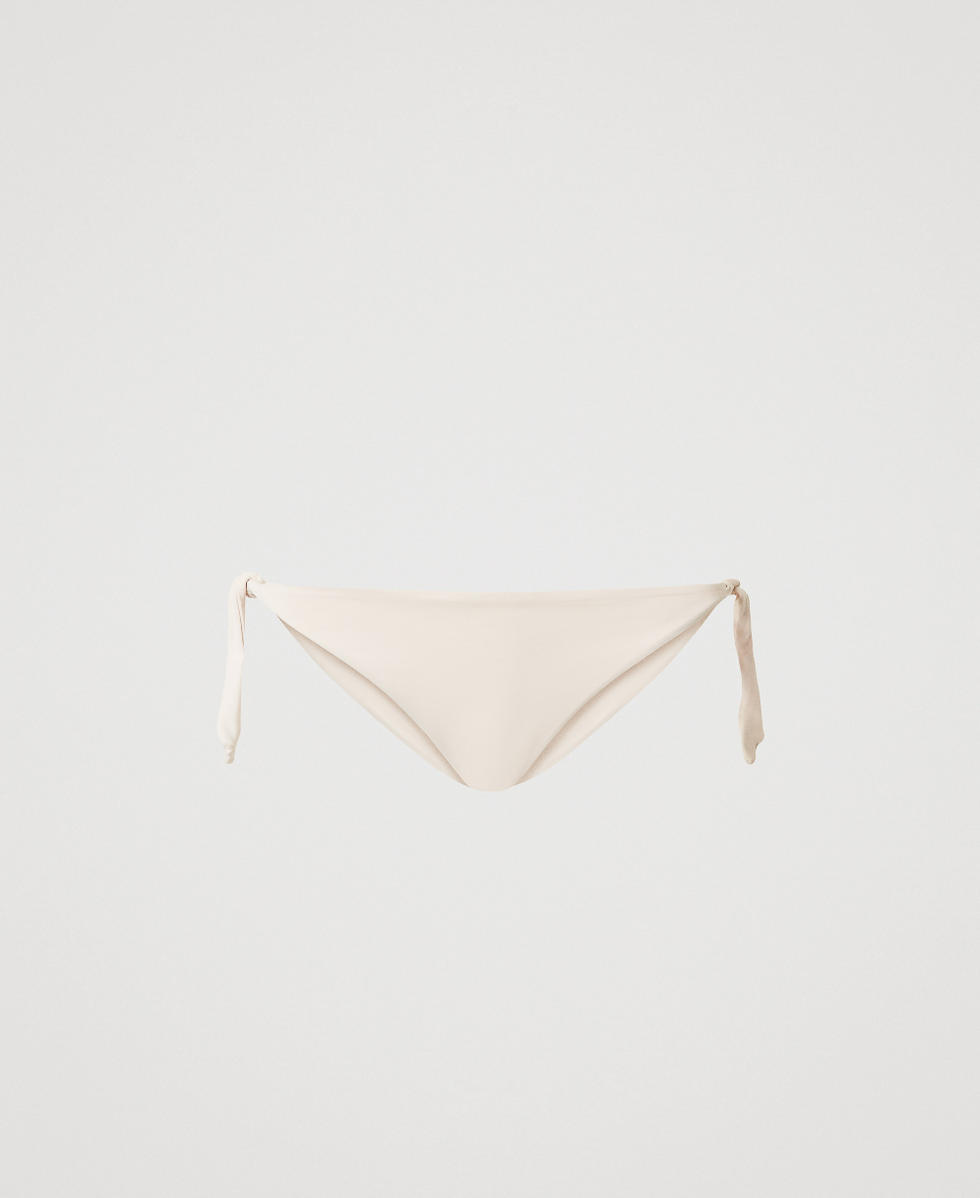 Tanga de bikini con lazos